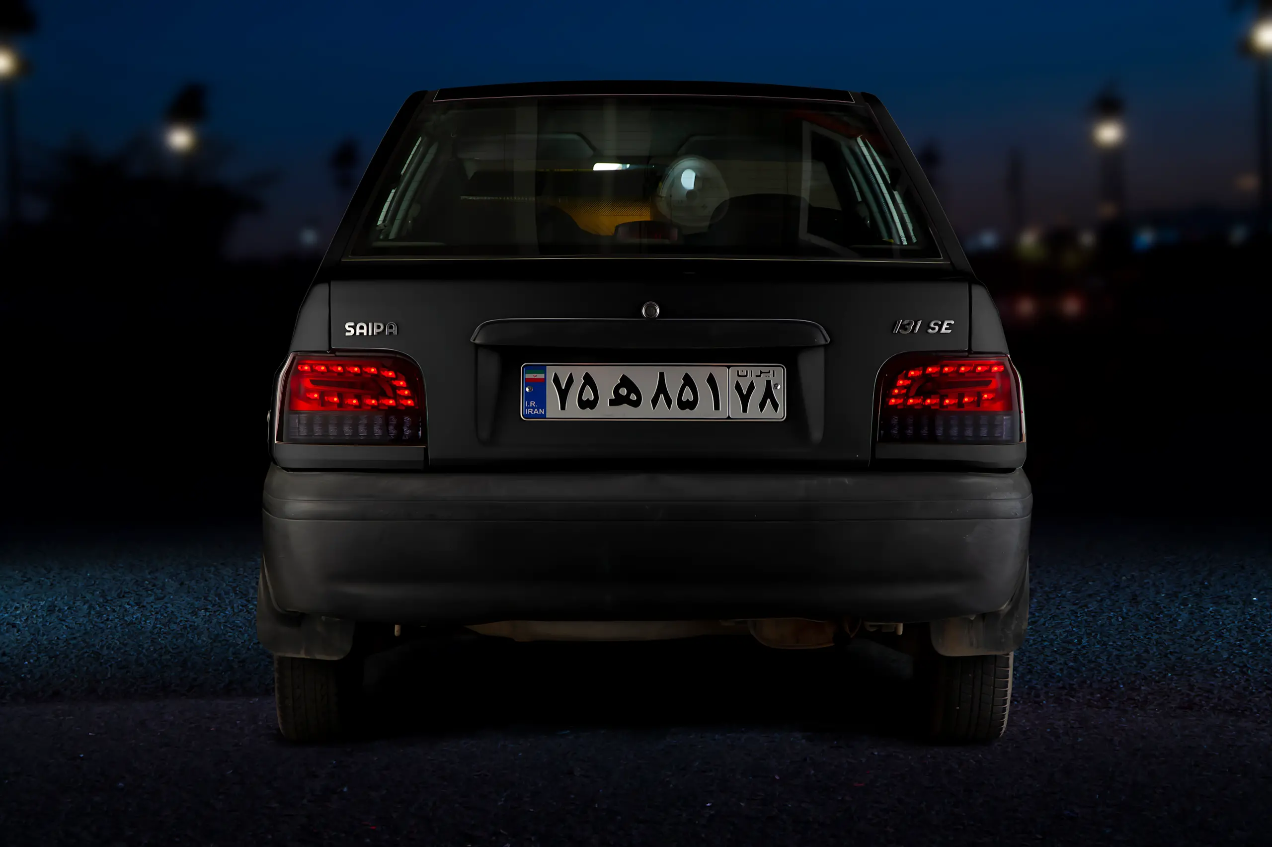 خطر عقب اسپرت پراید 131 مدل Audi تمام دودی - تصویر 2